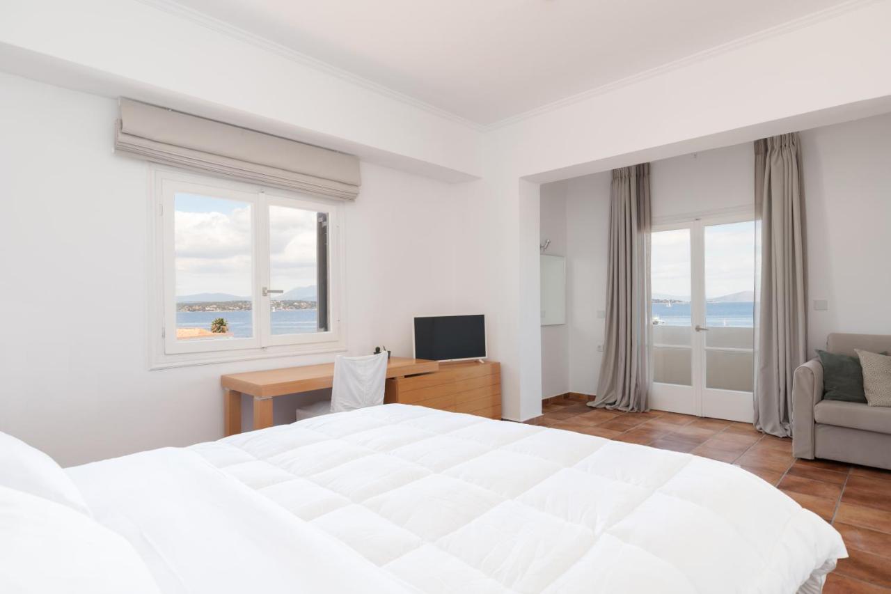 Hotel Roumani 스페체스 외부 사진