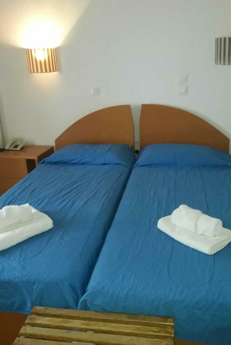 Hotel Roumani 스페체스 외부 사진